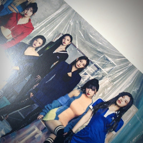 Twice 'Hare Hare' Postcard (POB)