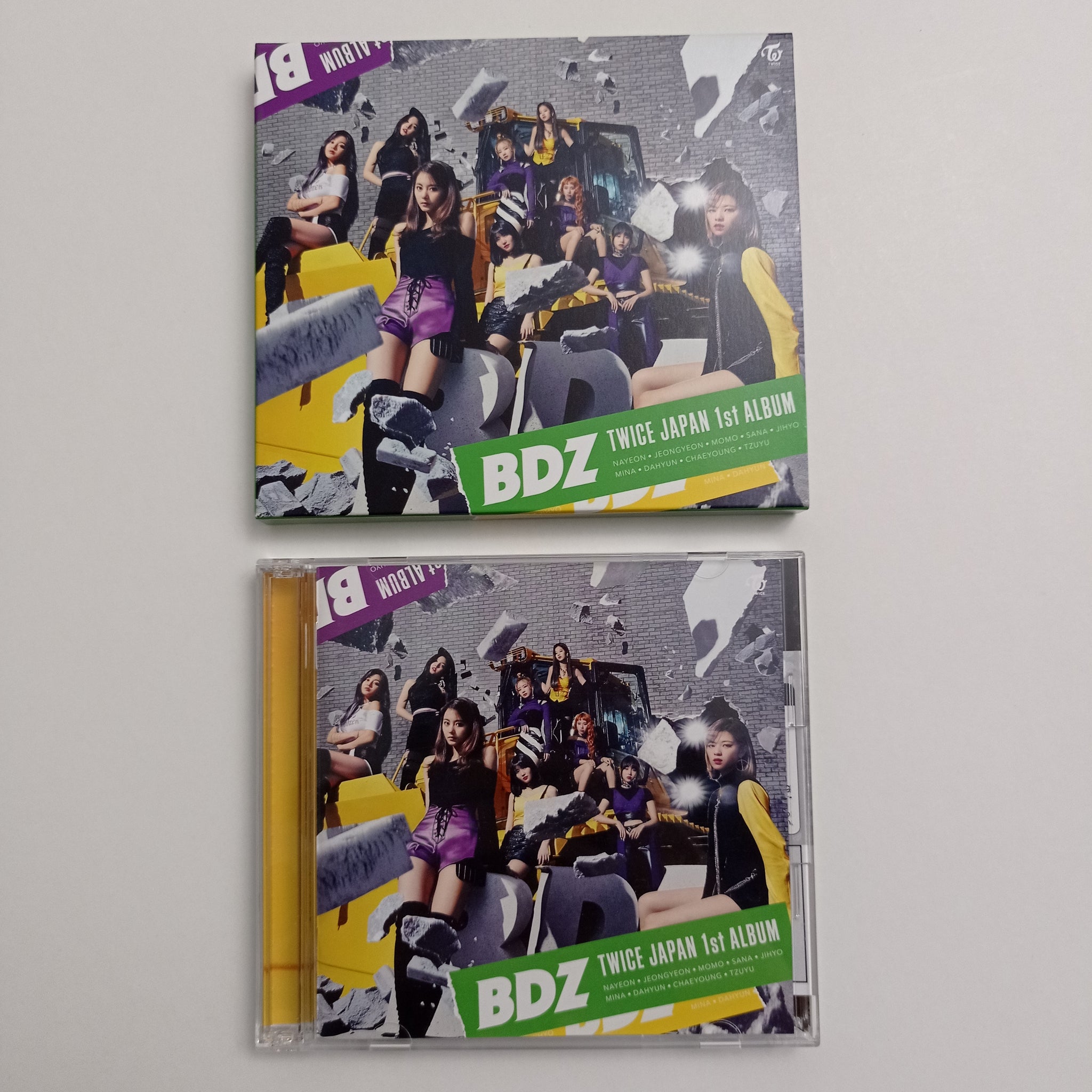 TWICE - BDZ Limited edition A ver. (abierto) 1st Full Album – piapollo