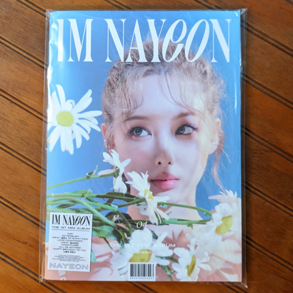 IM NAYEON - 1st mini album (SOLO PB, CD, PREVENTA)