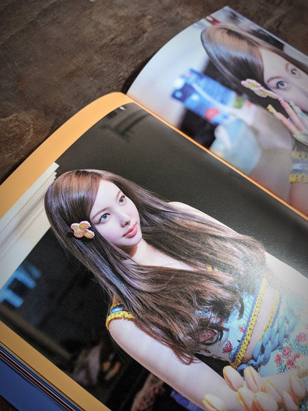IM NAYEON - 1st mini album (SOLO PB, CD, PREVENTA)